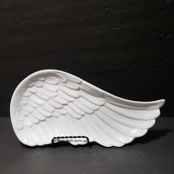 ST. NICHOLAS SQUARE "Spirit Of The Season" Serving Dish - Picture 1 of 7